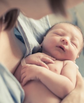 Beba od rođenja do mesec dana: Šta da očekujete u prve 4 nedelje?