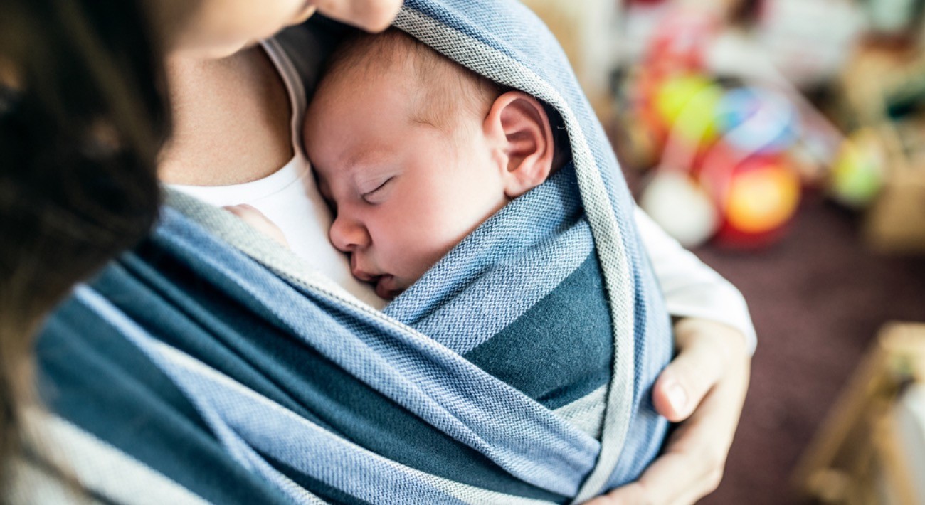 Bebe koje se nose u marami su uglavnom mirnije i opuštenije. 