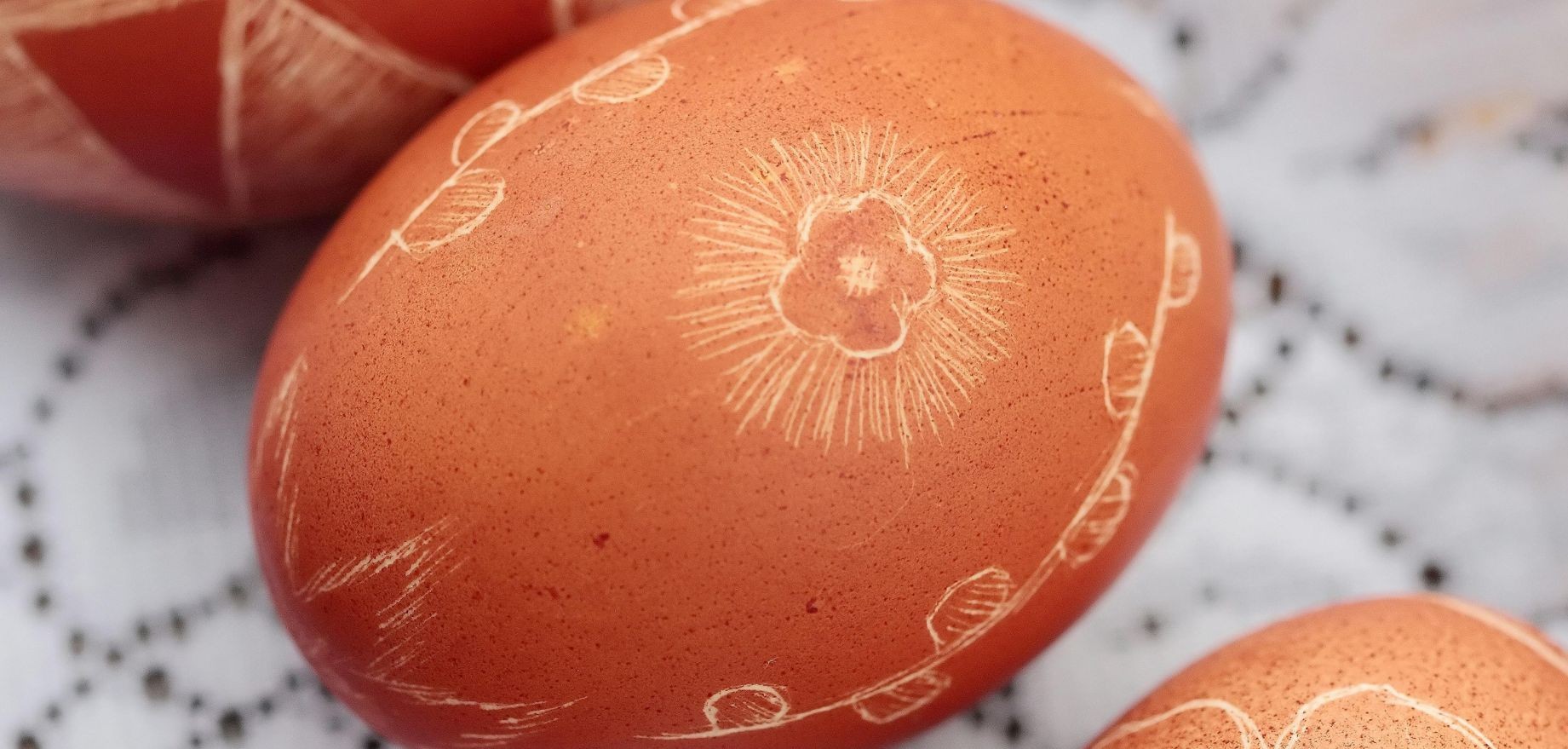 uskrsnja jaja sa nalepnicama.jpg