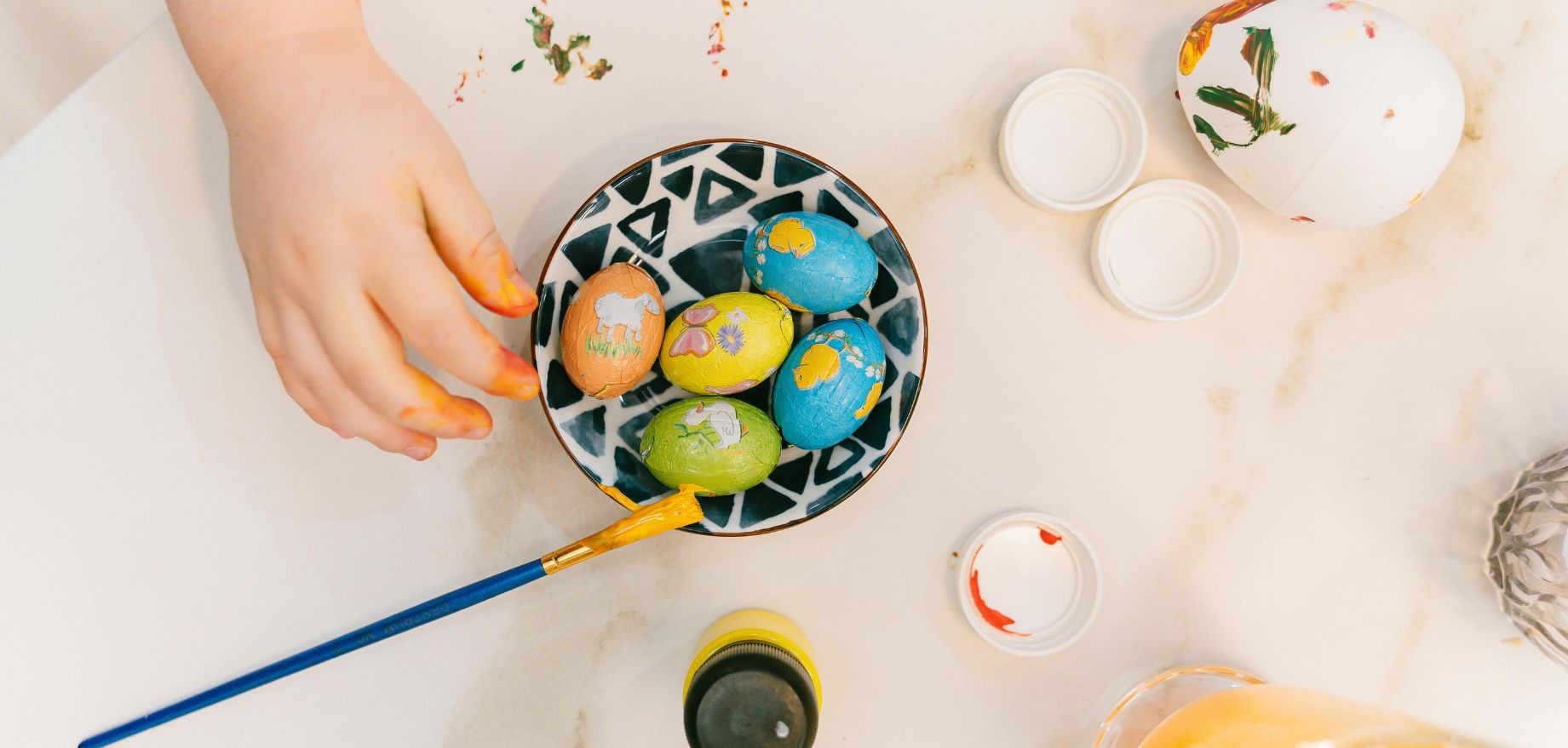 uskrsnja jaja - slikanje temperom.jpg